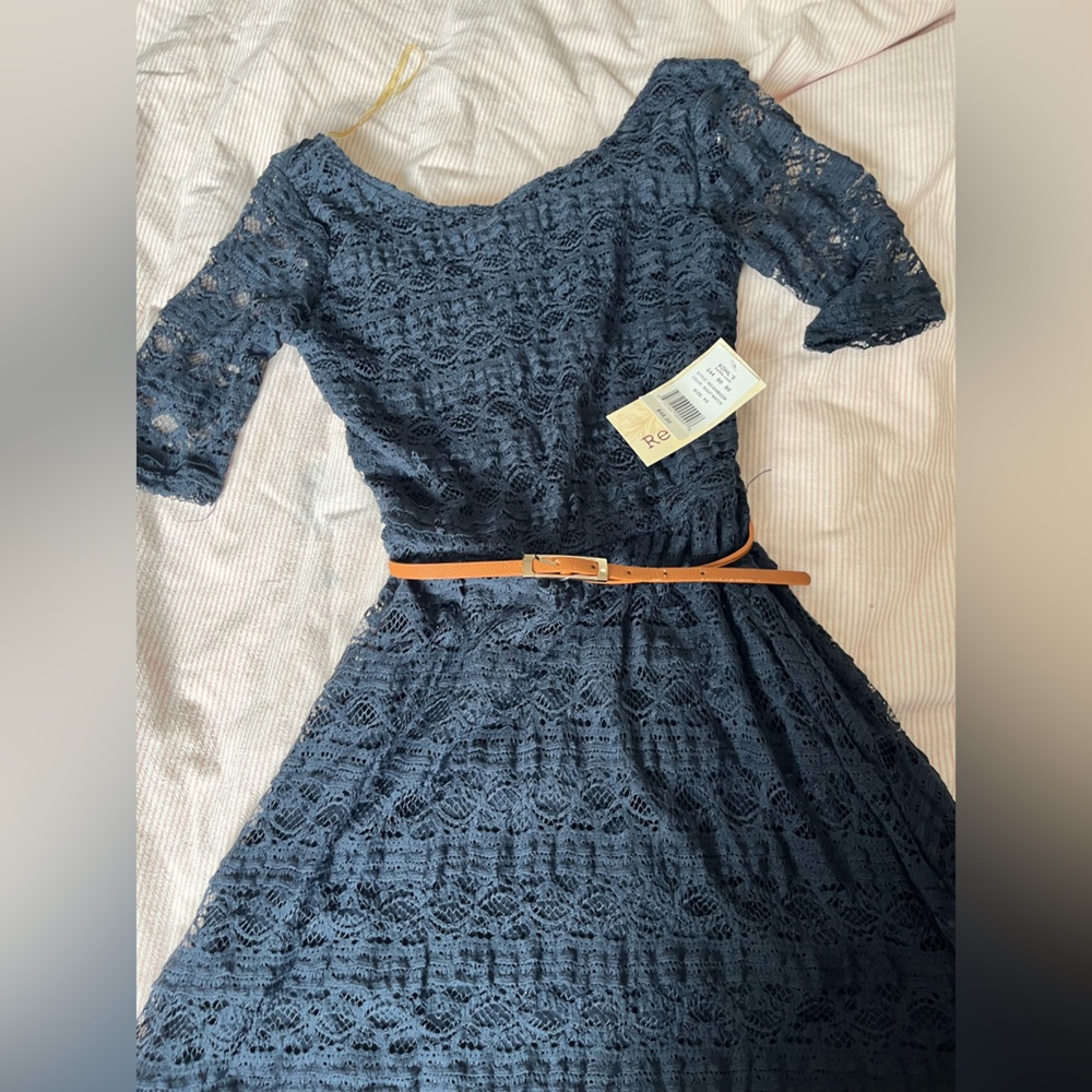 New with tag navy XS dress with belt